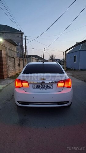 Chevrolet Cruze-10