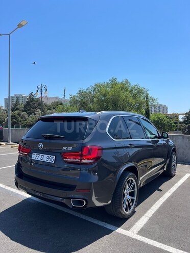 BMW X5 2018, 106,000 km - 2.0 л - Bakı