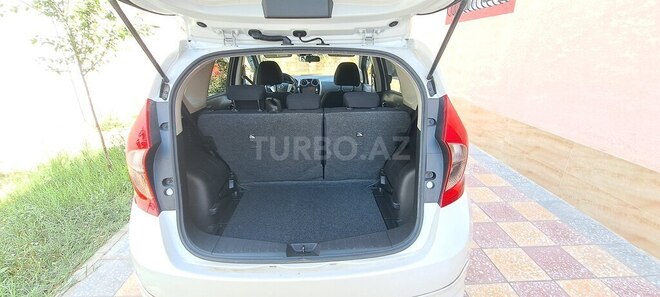 Nissan Note-9