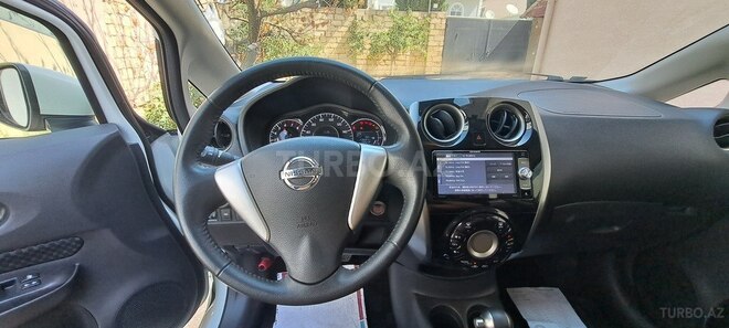 Nissan Note-6