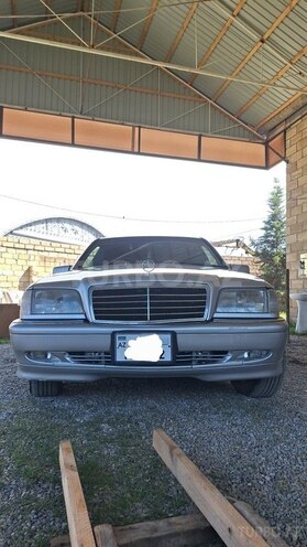 Mercedes C 240-1