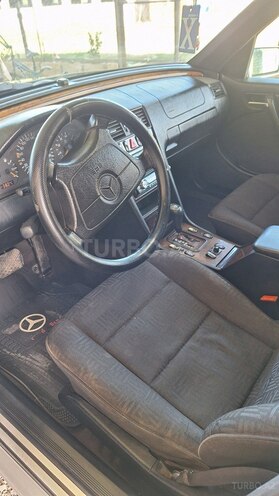 Mercedes C 240-3
