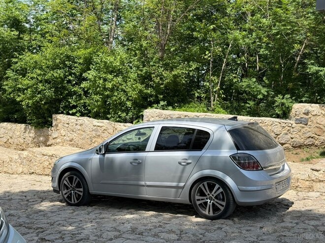 Opel Astra-16