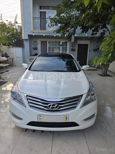 Hyundai Azera-1