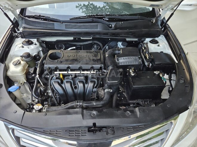 Hyundai Azera-21