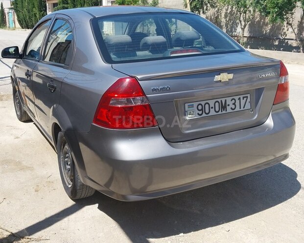 Chevrolet Aveo-2