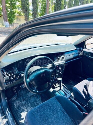 Opel Vectra-3