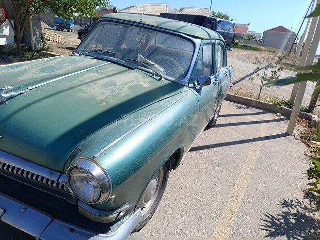 GAZ 21 "Volga"-4