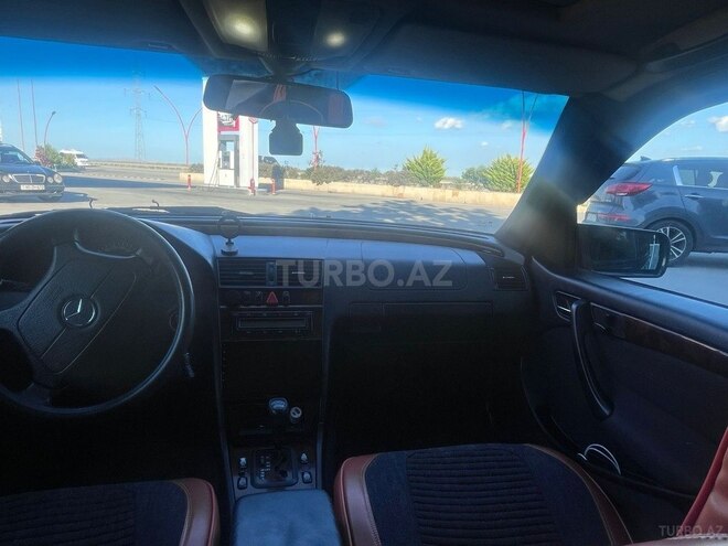 Mercedes C 240-7