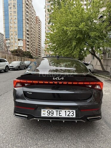 Kia K5-4