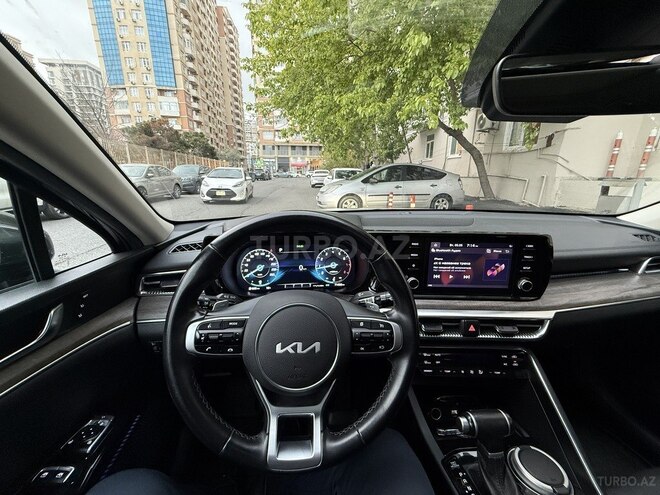 Kia K5-13