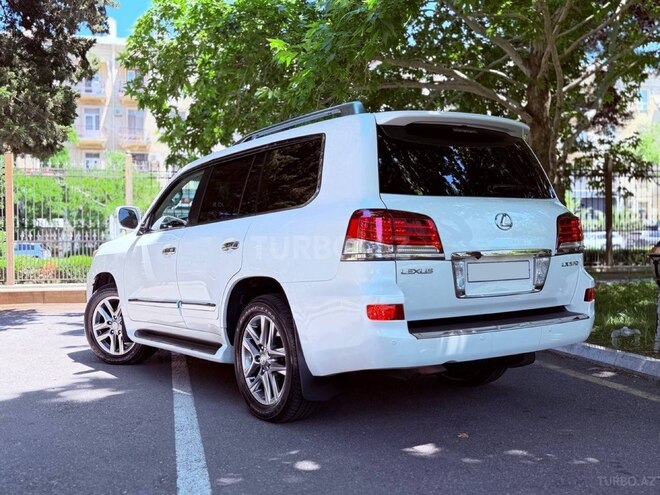 Lexus LX 570-4
