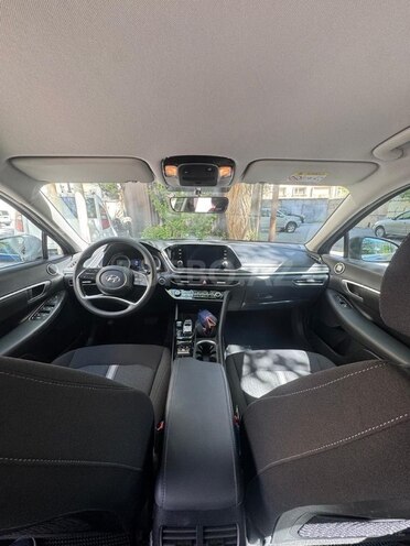 Hyundai Sonata-3