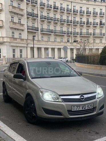 Opel Astra-1