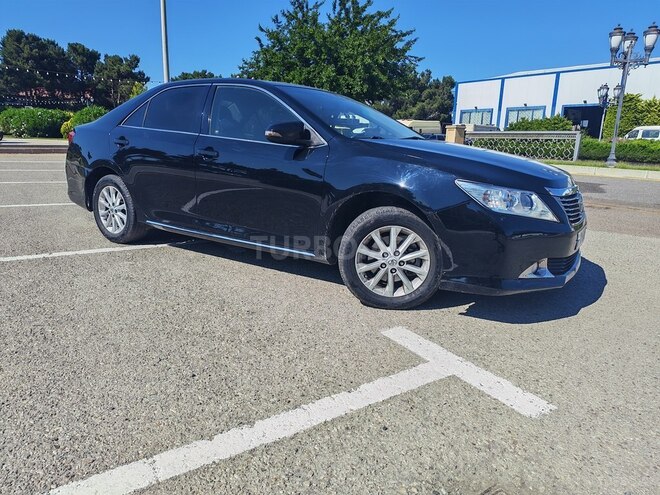 Toyota Camry-2