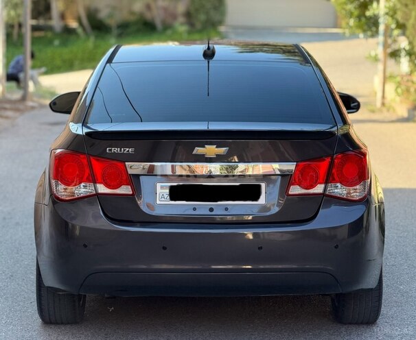 Chevrolet Cruze-6