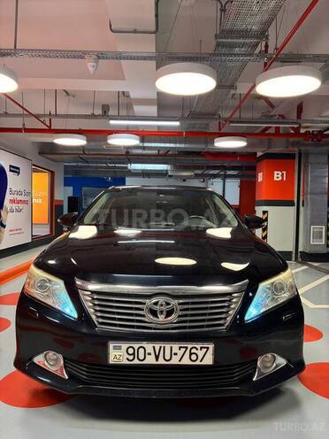 Toyota Camry-1