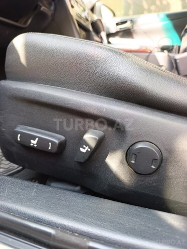 Toyota Camry-9