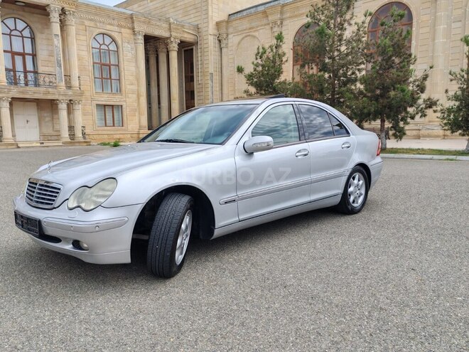 Mercedes C 200-3