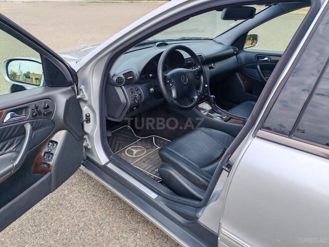 Mercedes C 200-13