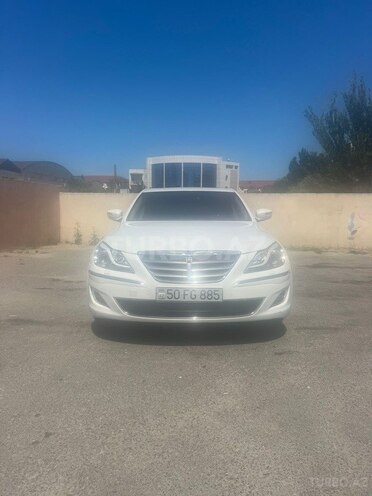 Hyundai Genesis-1