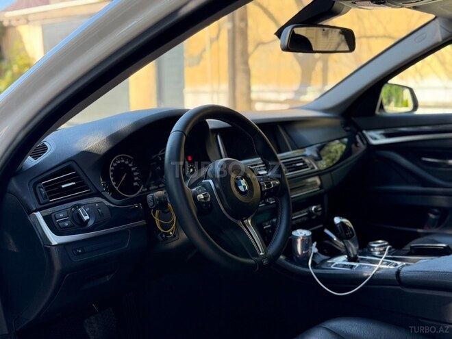 BMW 520d-11
