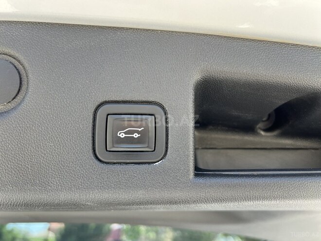 Chevrolet Equinox-21