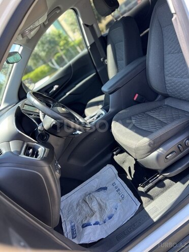 Chevrolet Equinox-11