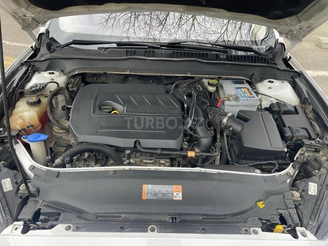 Ford Fusion (North America)-9