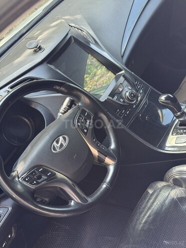 Hyundai Grandeur-7