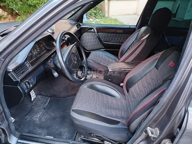 Mercedes E 200-14