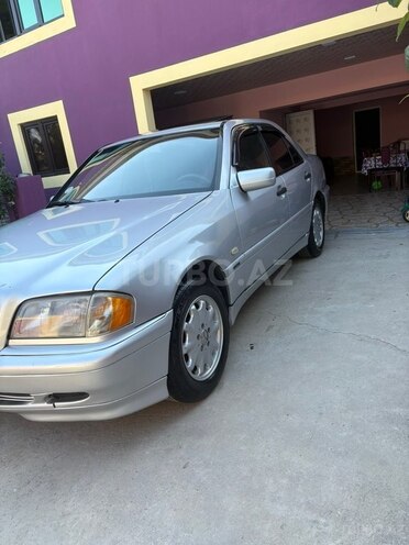 Mercedes C 240-2
