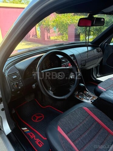 Mercedes C 240-7