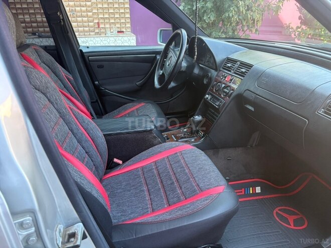 Mercedes C 240-15