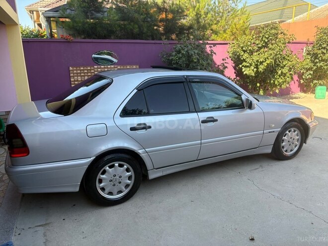 Mercedes C 240-8