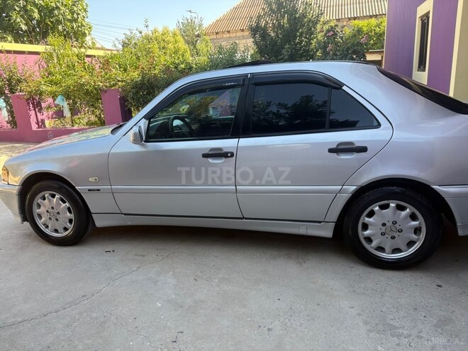 Mercedes C 240-9
