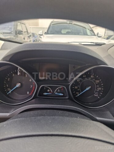 Ford Escape-5