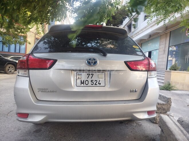 Toyota Corolla Fielder-7