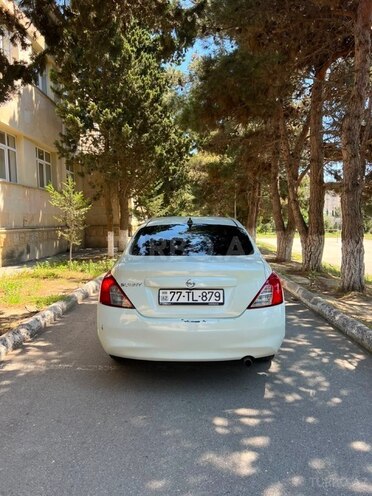 Nissan Sunny-2