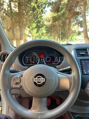 Nissan Sunny-5