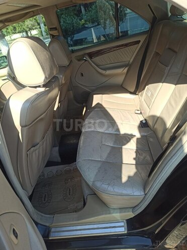 Mercedes C 230-8