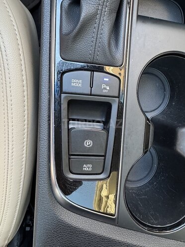 Hyundai Sonata-7