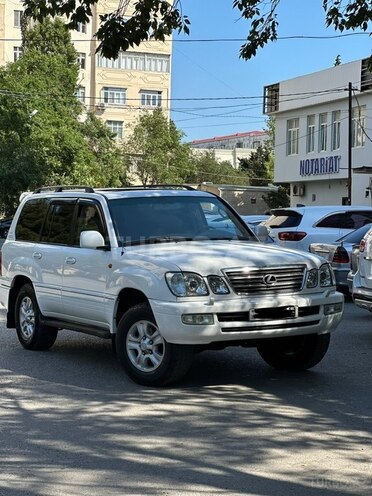 Lexus LX 470-3