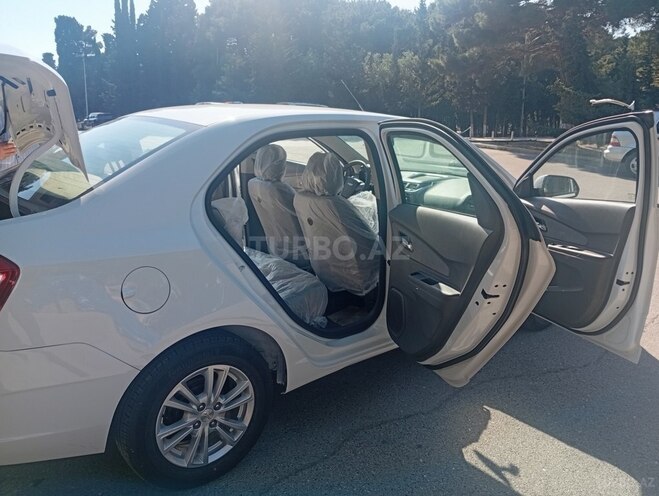 Chevrolet Cobalt-6