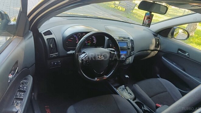 Hyundai i30-6