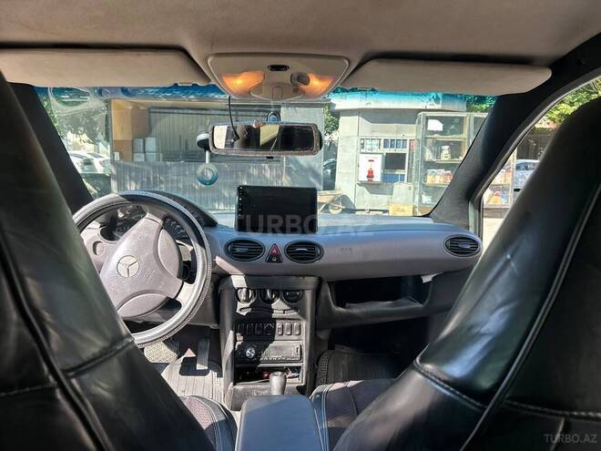 Mercedes A 160-8