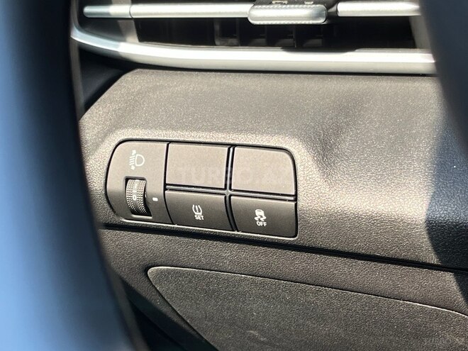 Hyundai Elantra-7