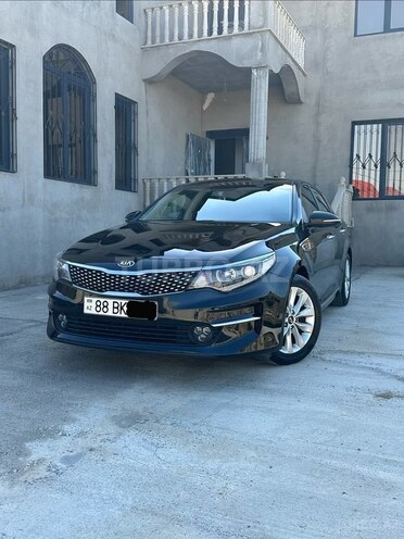 Kia K5-1