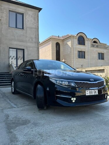 Kia K5-3