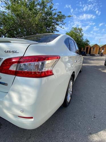 Nissan Sentra-6